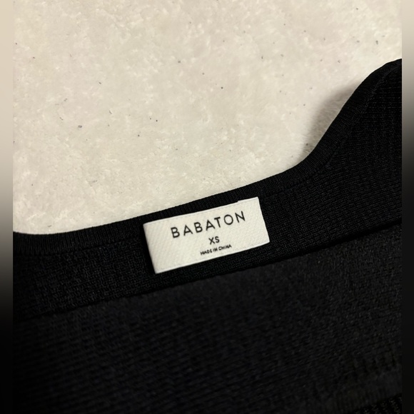 Babaton Sculpt Knit Squareneck Cropped Tank - Picture 3 of 5